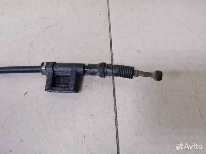 Трос стояночного тормоза Skoda Octavia A7 2013