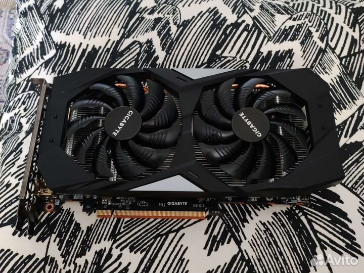 Видеокарта Radeon RX5600 XT 6Gb Gigabyte Windforce