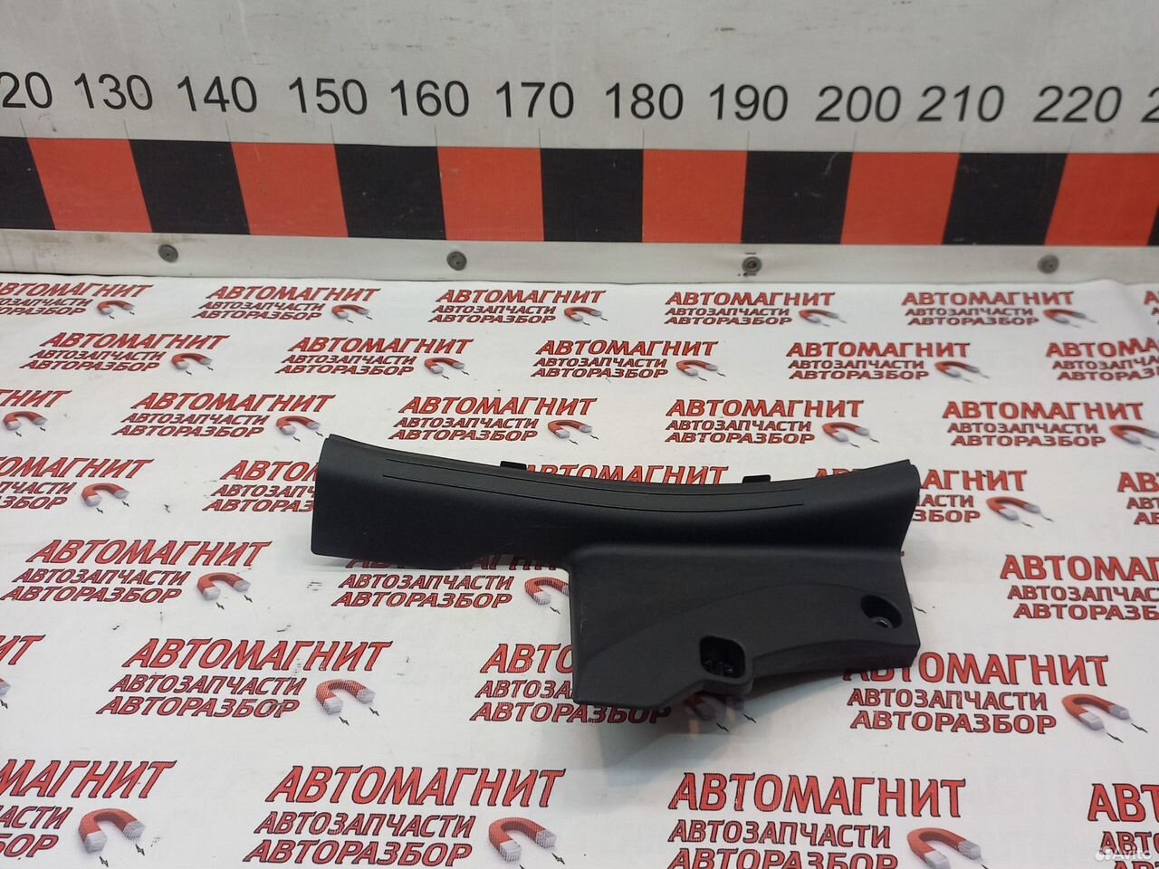 Накладка порога задняя правая Хендай Элантра 7 CN