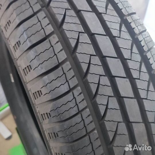 Habilead Practial Max H/T-RS21 215/65 R17 99