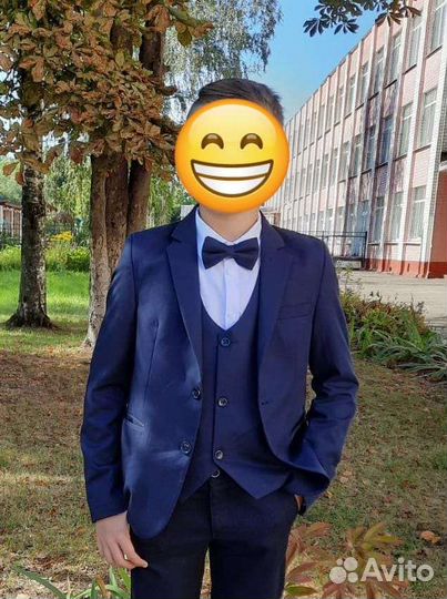 Школьный костюм