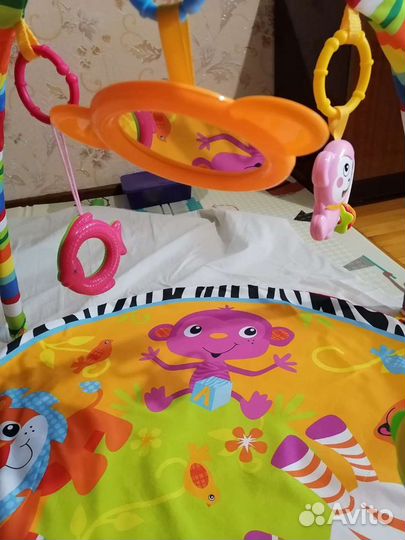 Развивающий коврик