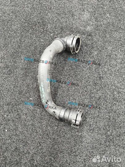 Патрубок охлаждения BMW i5 G60 2024 17128490269