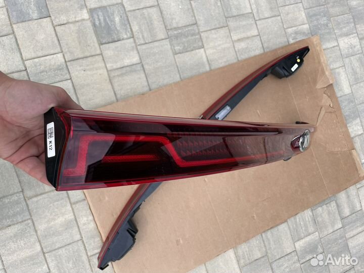 LED фонарь центральный на крышку багажника