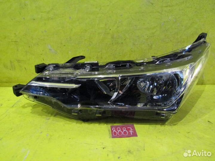 Фара левая Toyota Corolla 180 15-19г 8887
