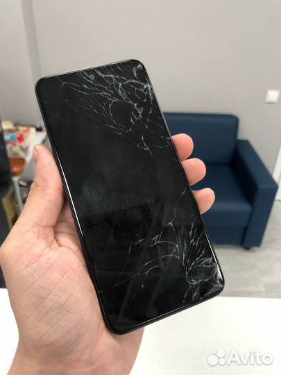 Замена дисплея и АКБ на выезде / iPhone / android