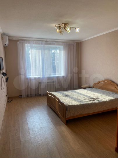 1-к. квартира, 40 м², 3/8 эт.