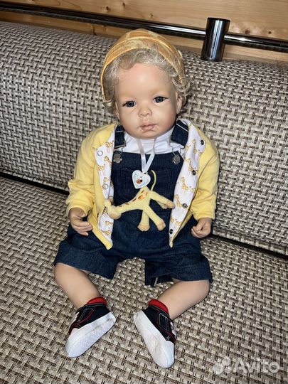 Коллекционная кукла