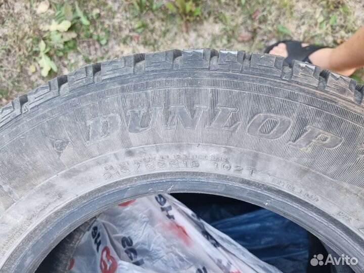 Dunlop GrandTrek Ice 03 215/65 R16