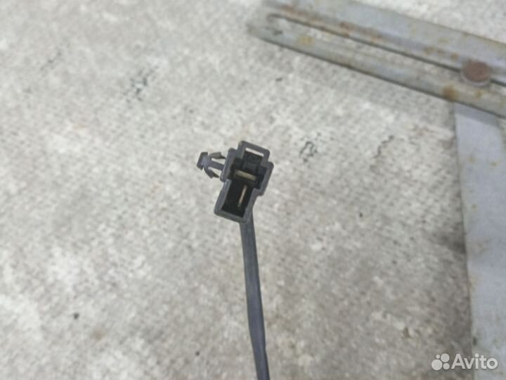 Электро стеклоподъемник Ваз 2109 Гранат перед прав