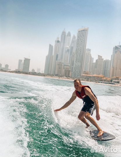 Вейкборд и Вейксерф