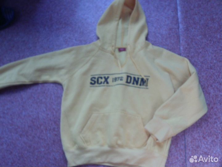 Толстовка ярко-желтая 44-46 б/у