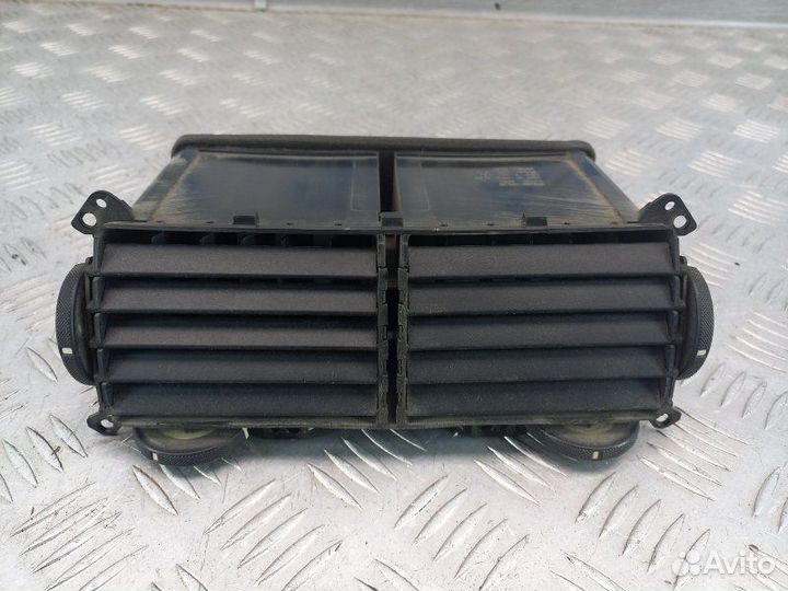 Дефлектор воздушный Suzuki Grand Vitara 1.6 M16A