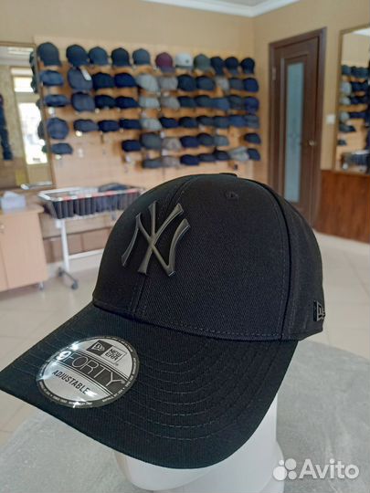 Бейсболка New Era