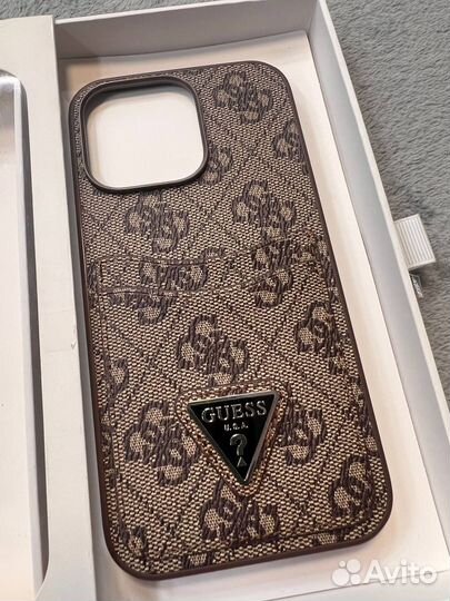 Чехол на iPhone 13 pro guess