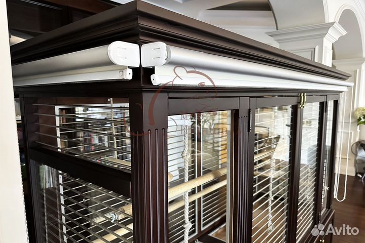 Клетка витрина для попугаев 