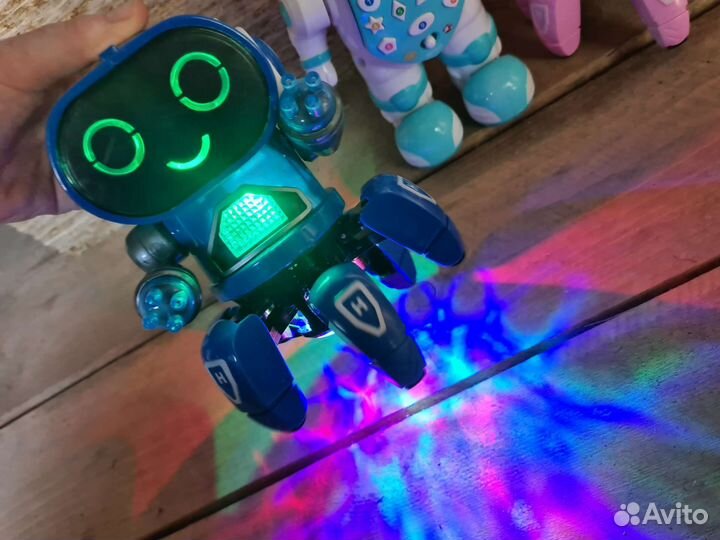 Игрушка робот обучающий,танцующий,робот хамелион