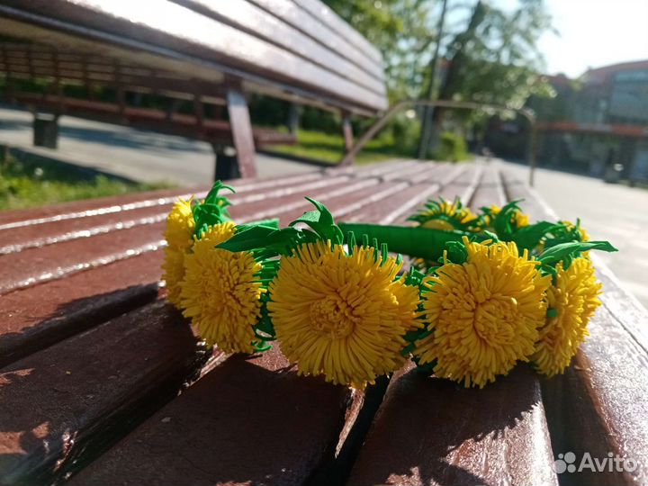 Ободок из одуванчиков