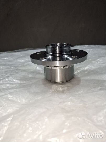 Ступица передняя Volkswagen Jetta 6