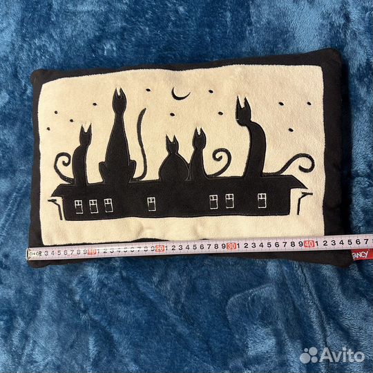 Подушка плюшевая