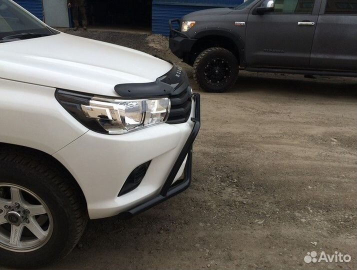 Защита переднего бампера Тойота Хайлюкс 2015-2019