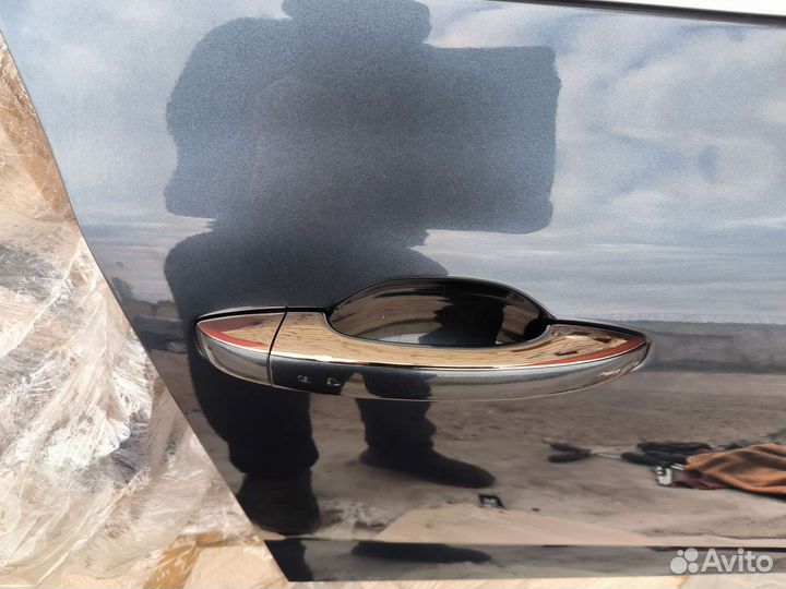 Renault Megane 4 дверь передняя правая