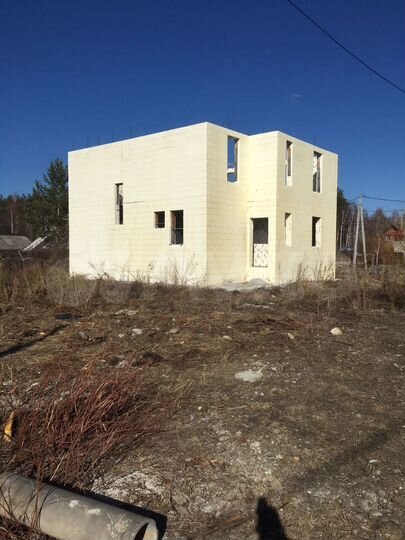 Коттедж 160 м² на участке 10 сот.