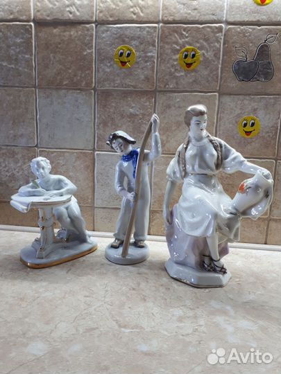Фарфоровые статуэтки