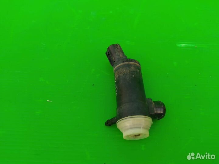 Насос омывателя Subaru Outback B14 2010 г