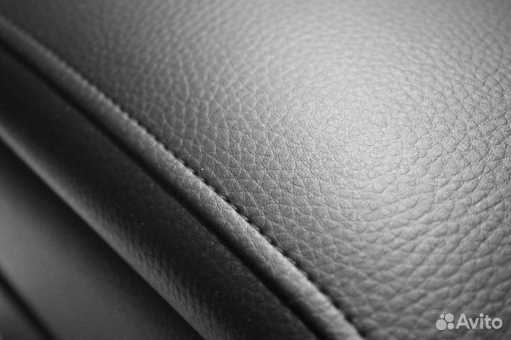 Подлокотник для Skoda Oktavia A7 /Шкода Октавия А7