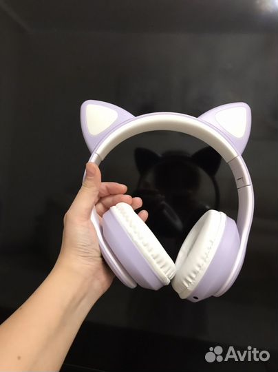 Беспроводные наушники виде кошки