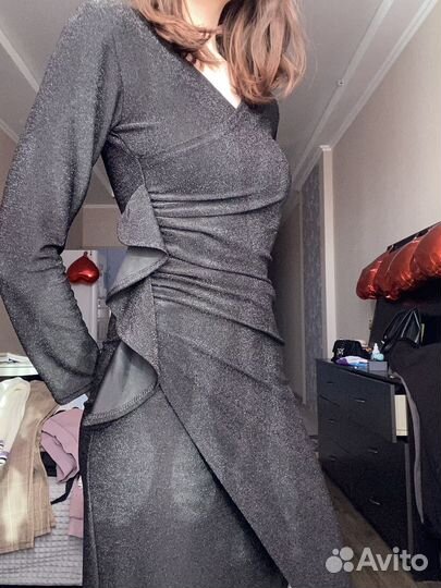 Платье вечернее