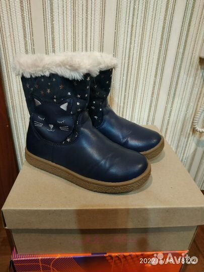 Продам обувь детскую для девочки