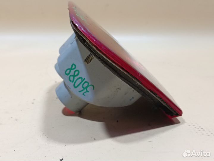 Фонарь внутренний правый для Mitsubishi Carisma