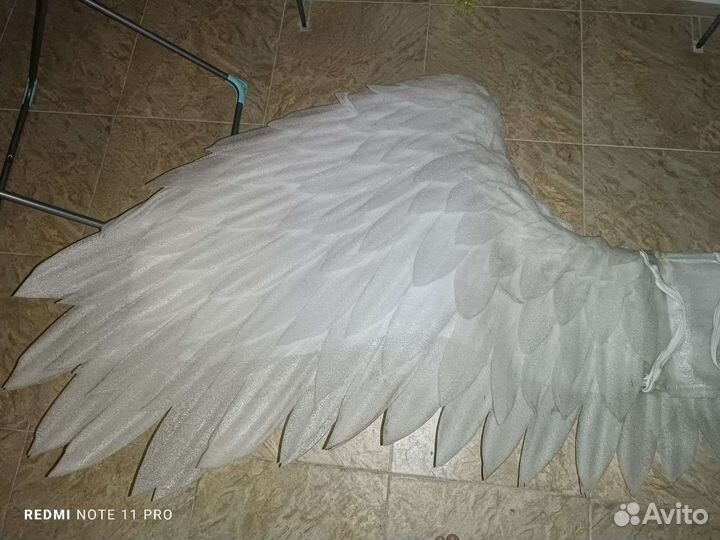 Крылья ангела белые