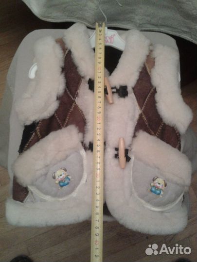 Жилетка из овчины.Высота 37 см.Ширина 30 см.Россия