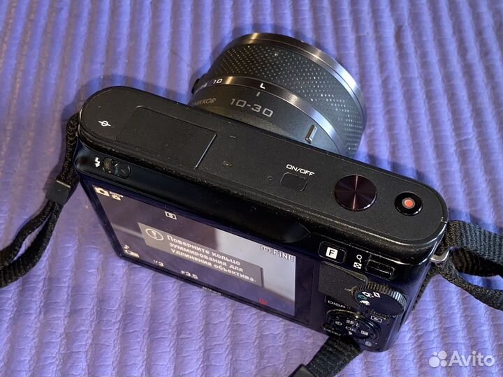 Компактный фотоаппарат Nikon 1 J1