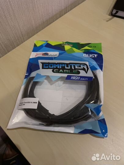 Сетевой кабель питания