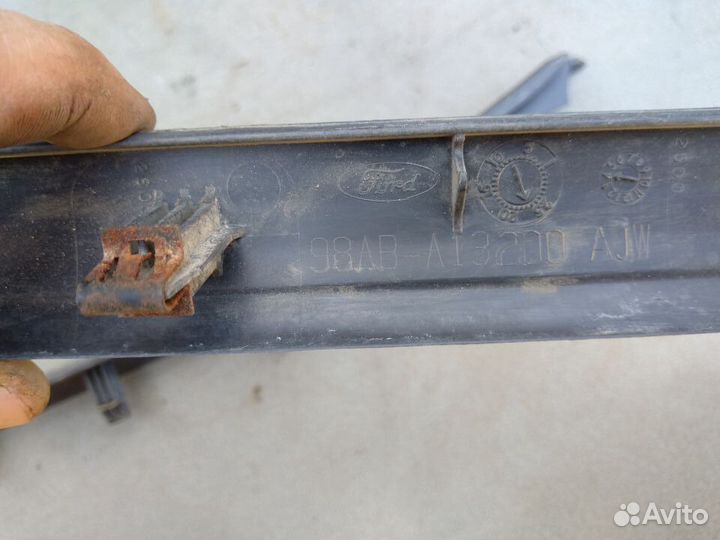 Накладка порога внутренняя Ford Focus I 1998-2005