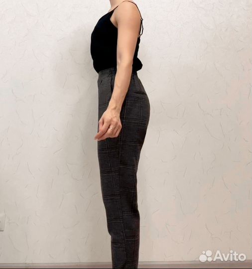 Брюки женские укороченные в серую клетку