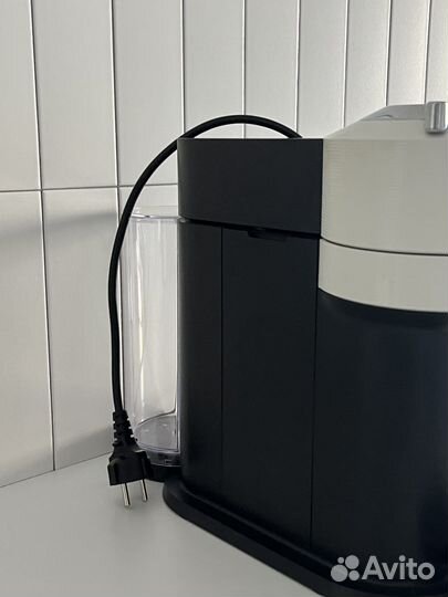Кофемашина капсульная Nespresso Vertuo