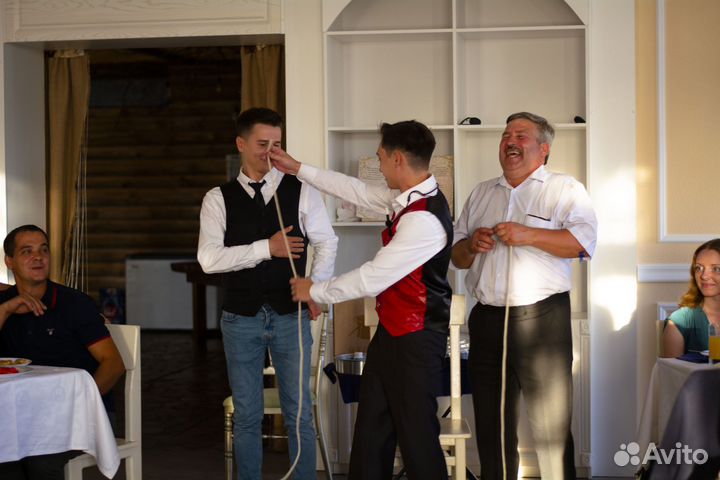 Фокусник иллюзионист