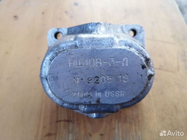 Насос масляный