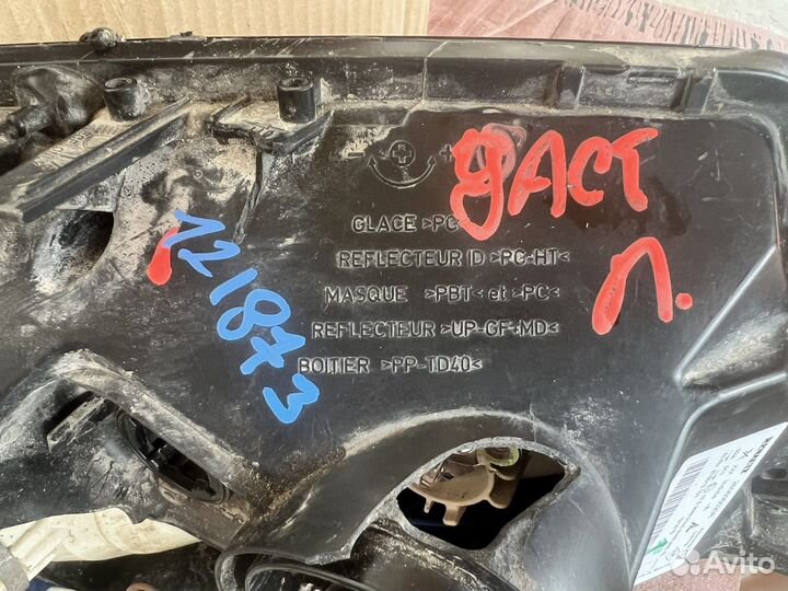 Фара стекло левая renault duster 2016г