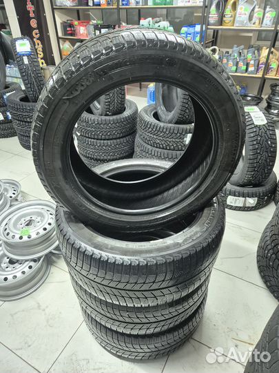 Michelin Latitude X-Ice 245/45 R18 101V