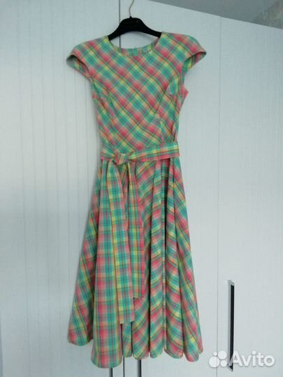Платье женское 42 44