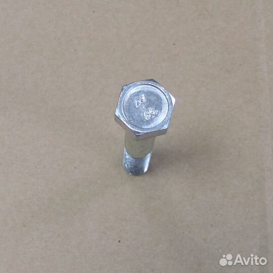 Болт М12*1,25* 70 (8,8 S19)