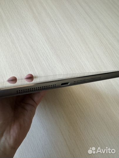 iPad air 32gb wi-fi celluar