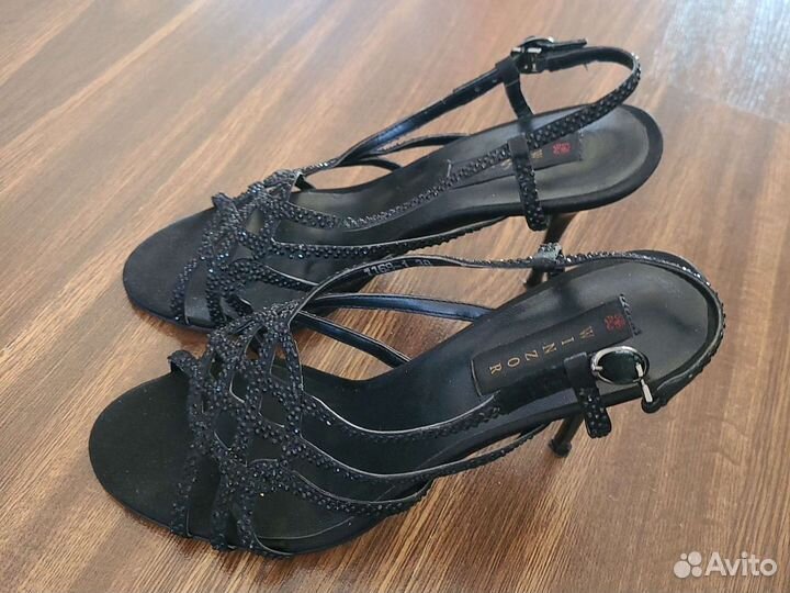Босоножки 38 размер