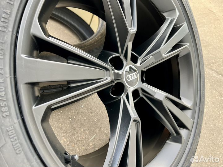 Колеса Audi Q7 SQ7 R21 оригинал лето Continental